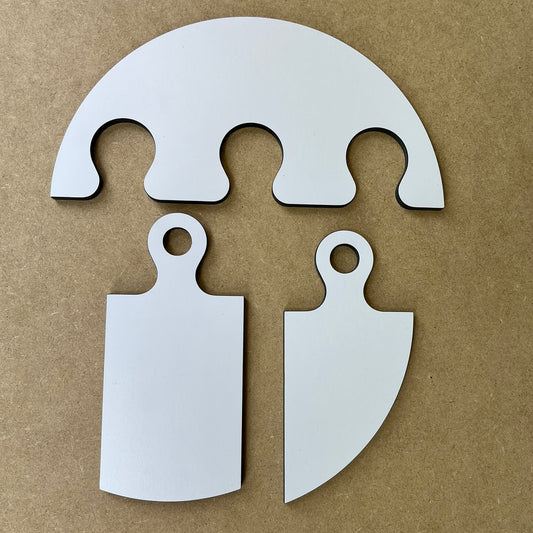 Circle cutting board templates on a brown background