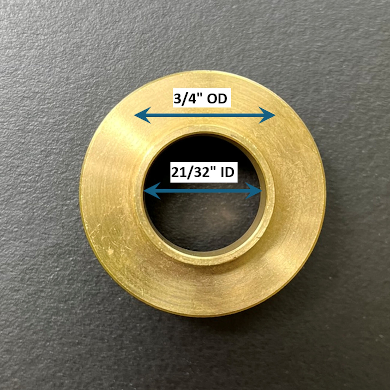 Router bushing with dimensions